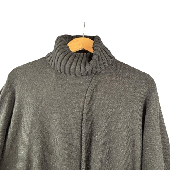 Soft Surroundings Oversized Charcoal Cowl Neck Sweater Sz Medium - Picture 2 of 10